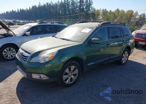 2010 Subaru Outback 2.5I Limited z USA, uszkodzony, nr VIN 4S4BRCJC8A3373341